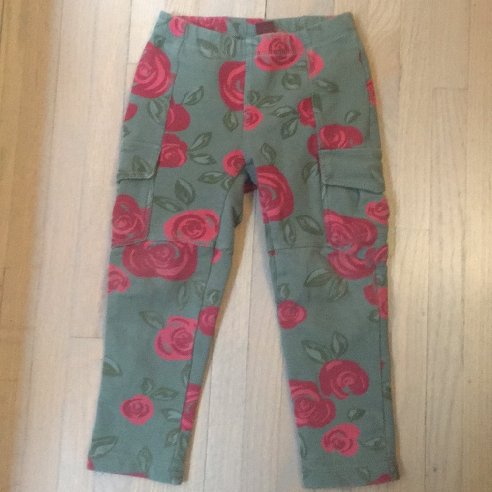 Tea rose cargo sweats